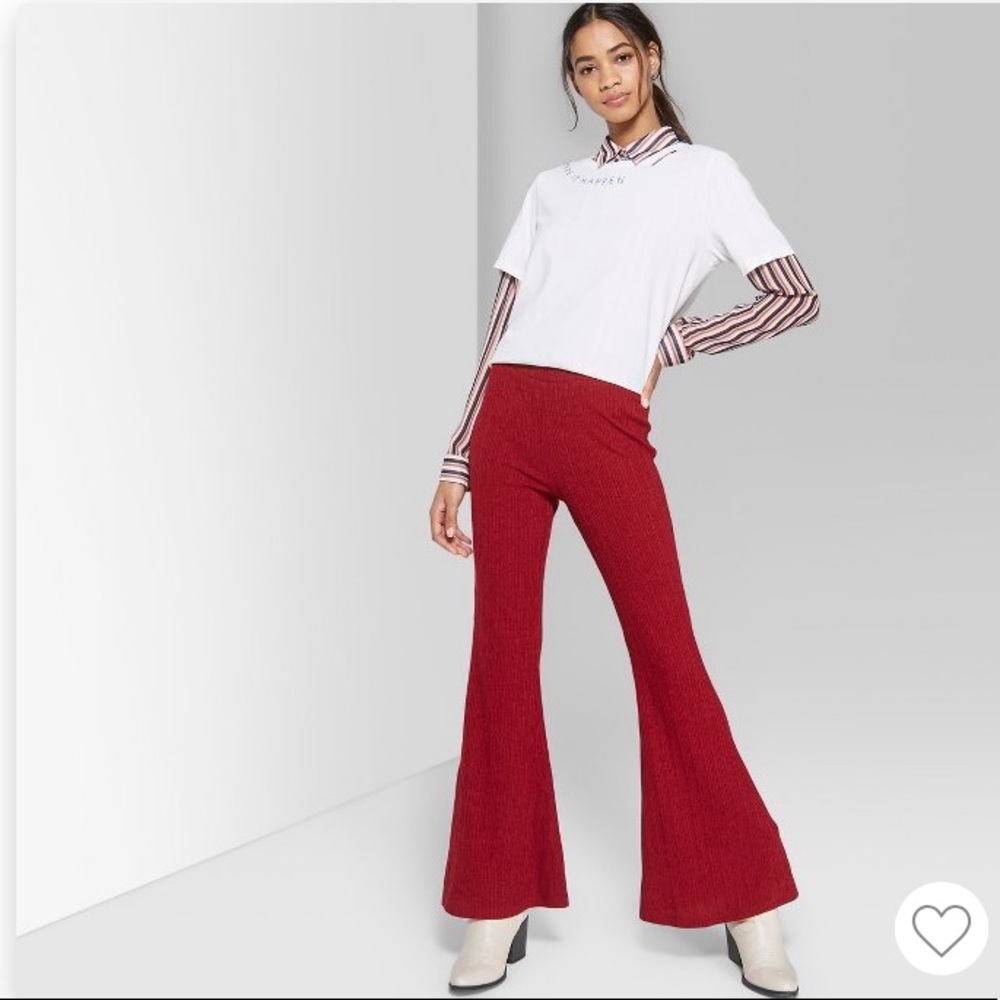 Women’s plaid high-rise stretch flare pants. NEW!